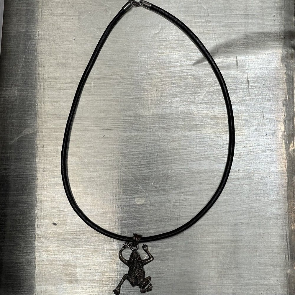 Frog Necklace Pendant Rhinestones Jewelryโ Costume Fashion
